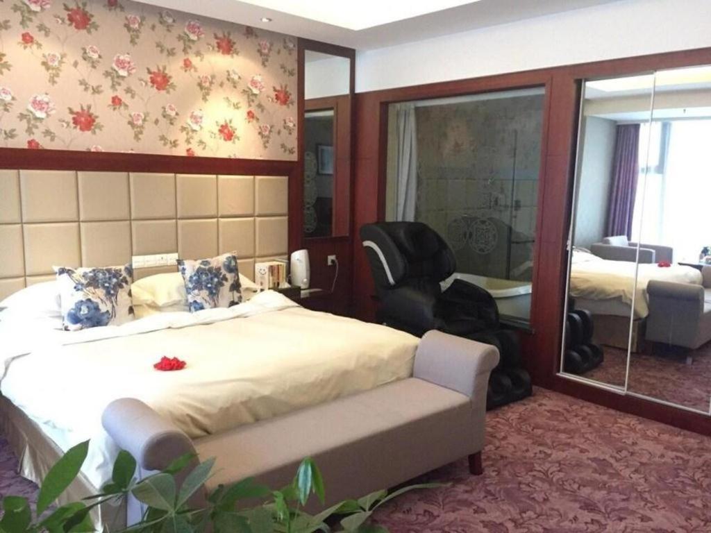 New Friendship Hotel Luoyang  Buitenkant foto