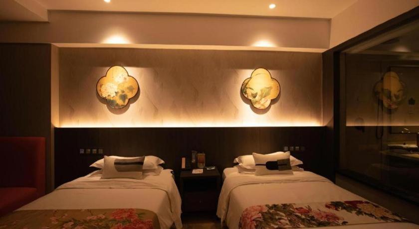 New Friendship Hotel Luoyang  Buitenkant foto